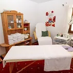Krahlehenhof בית הארחה 3*