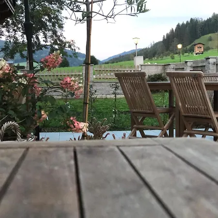 Krahlehenhof 3*