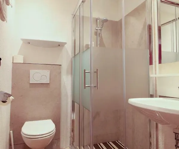 Konukevi Krahlehenhof 3*